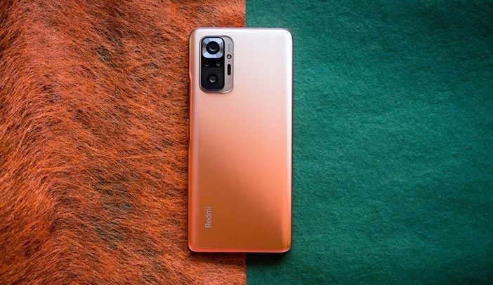 Redmi Note 10 Pro в оранжевом цвете