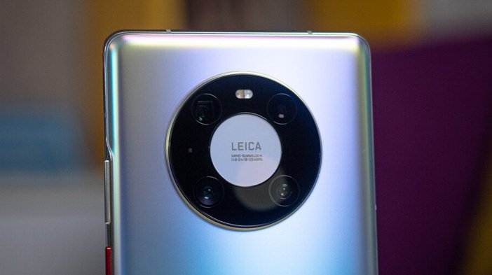Логотип Leica на смартфонах Huawei