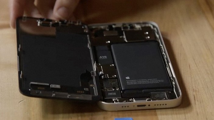 Так выглядит батарея в новых iPhone