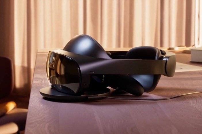 Перспективный VR шлем
